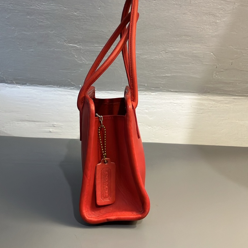 Coach Vintage Dinky Tote 9690 Red - Picture 3 of 13